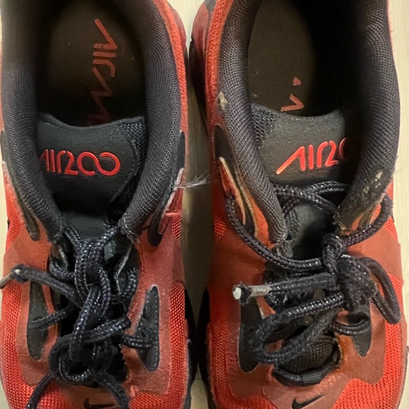 Red and black Nikes size 8 men - Picture 2 of 5